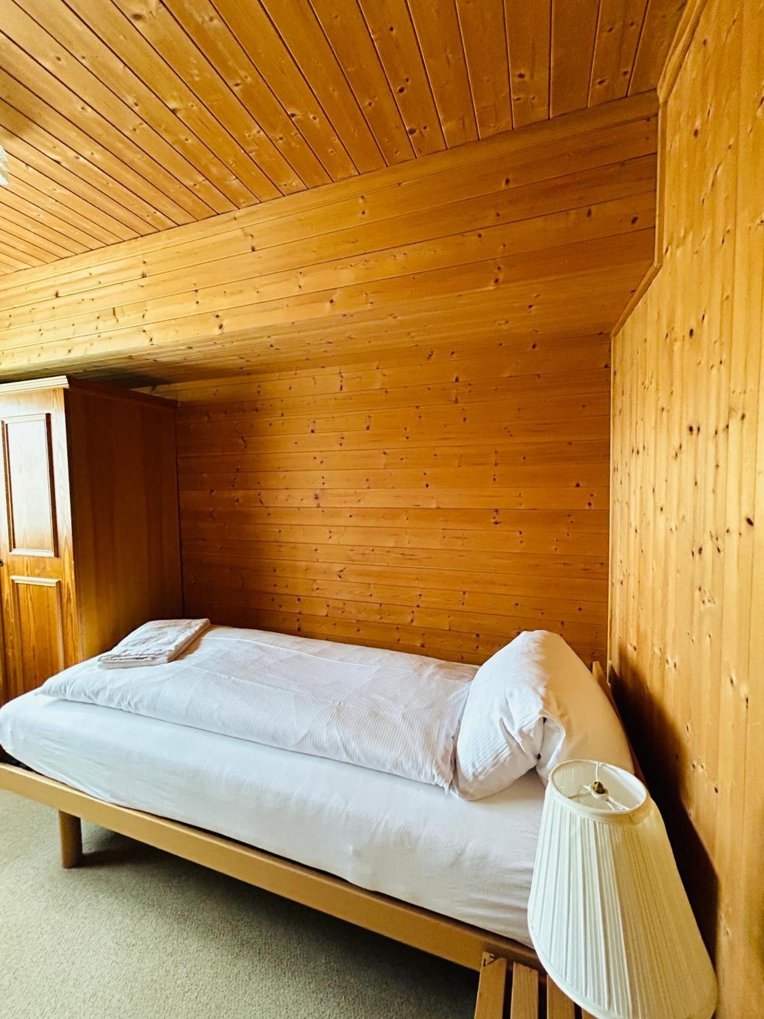 Gasthaus Roessli Versam Экстерьер фото