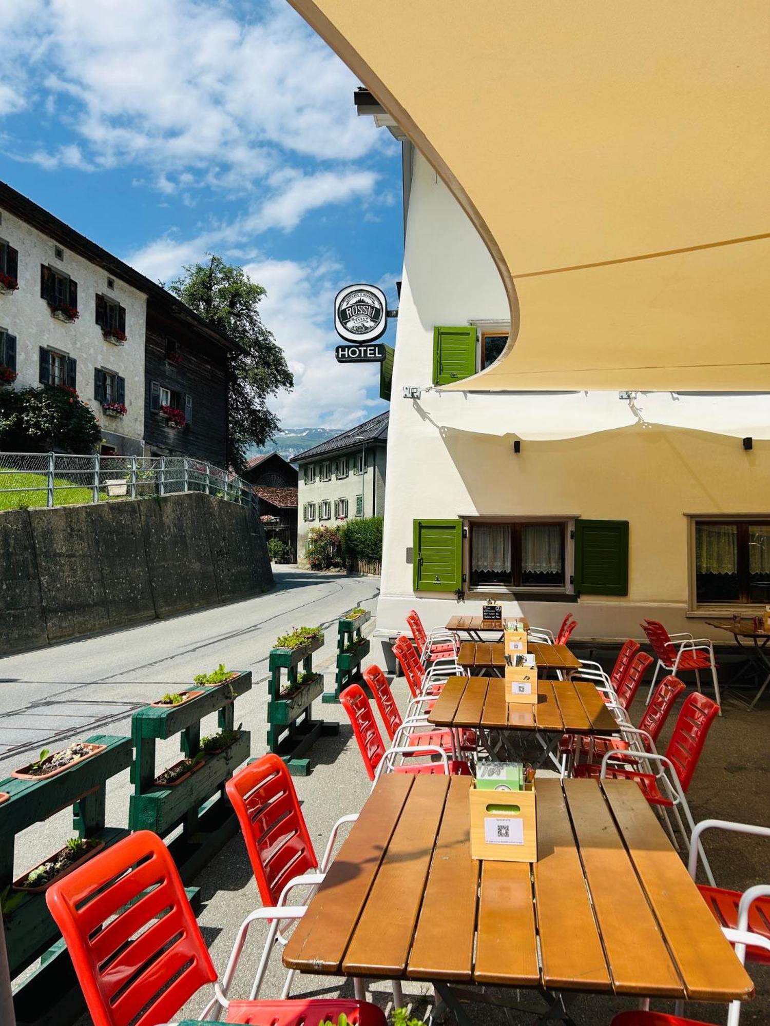 Gasthaus Roessli Versam Экстерьер фото