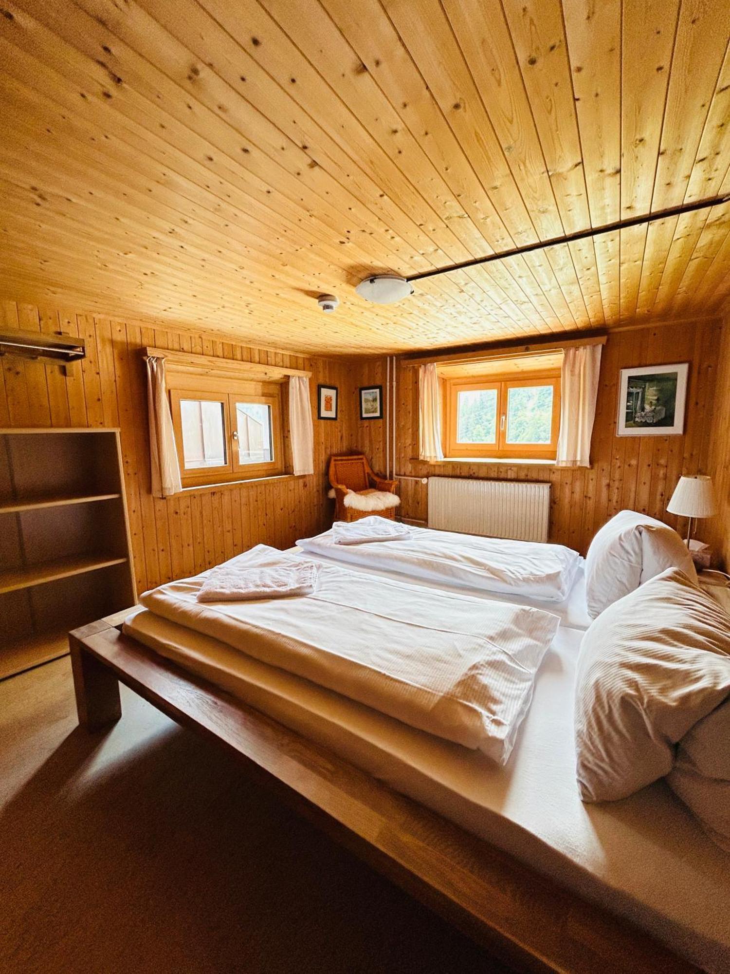 Gasthaus Roessli Versam Экстерьер фото